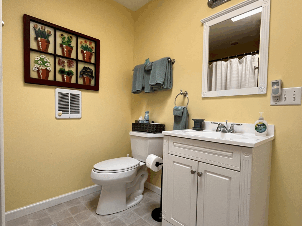 TheCabana-Bathroom